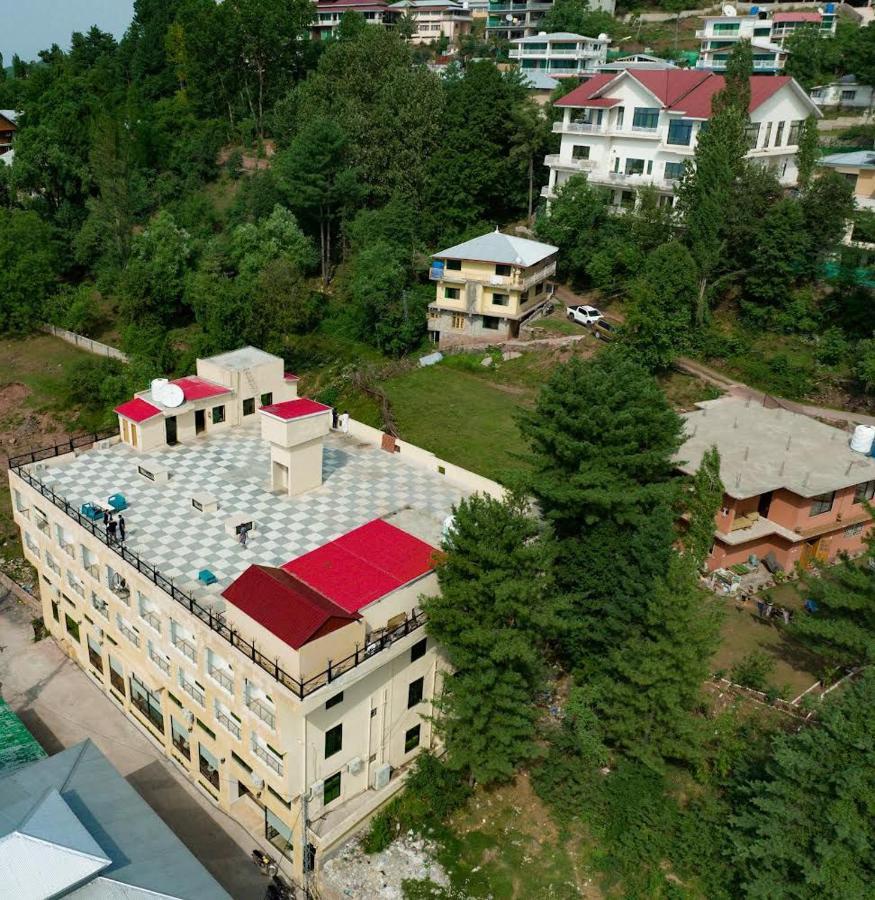 Shelton Suites Bhurban Esterno foto